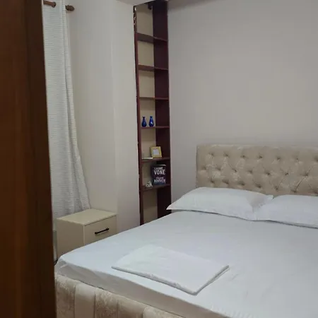 Eljos Vlorë